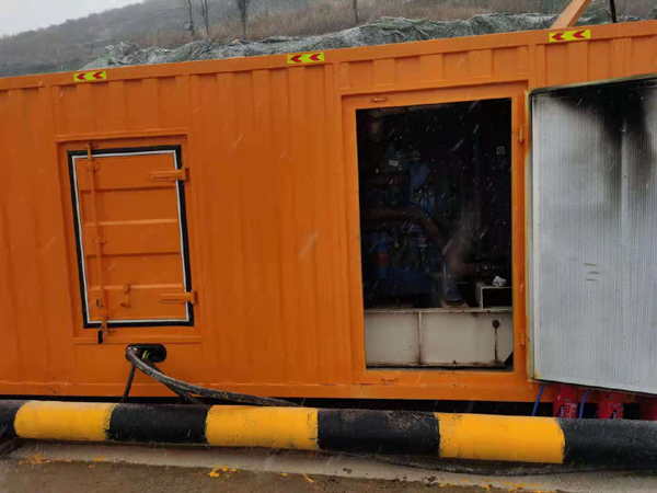 海南藏族发电机出租 柴油发电机组电压低报警怎么办？